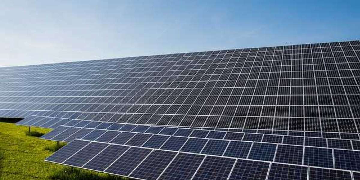 Solar Panel Installer: Bringing Clean Energy to Your Doorstep