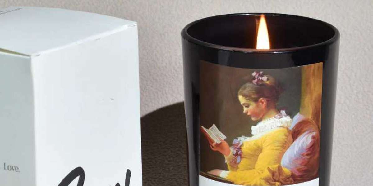 Relax After A Hectic Day With These Aromatic Scented Candles