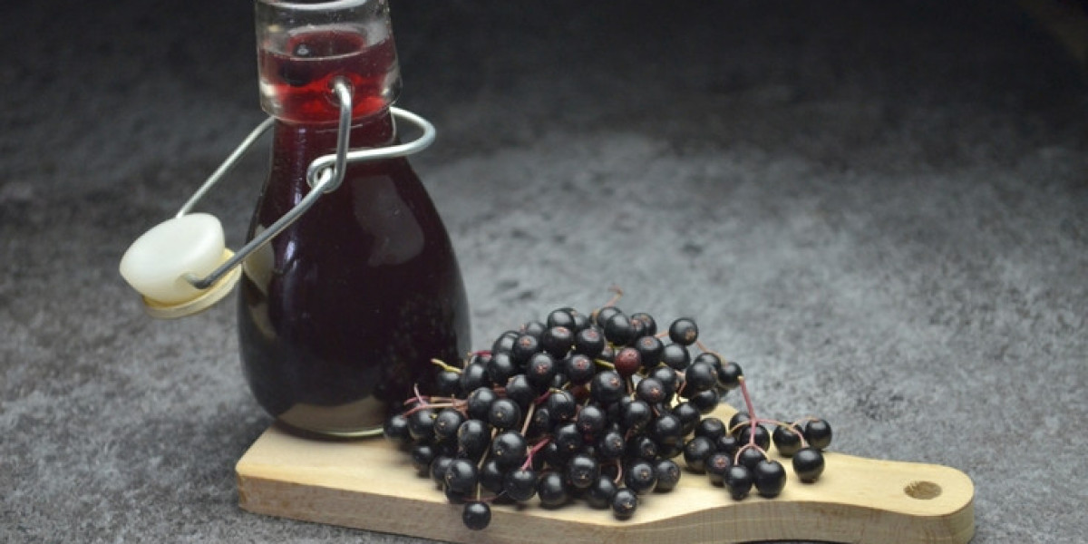 What are the cons of taking elderberry?
