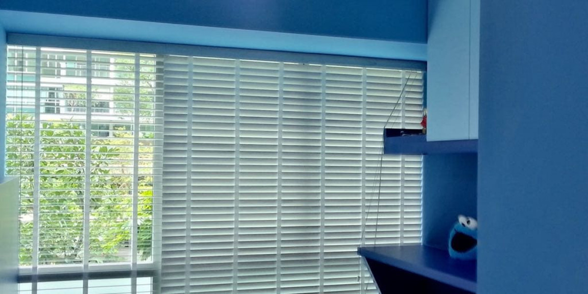 Light Out, Style In Your Ultimate Source for Trendy Blackout Blinds in Singapore