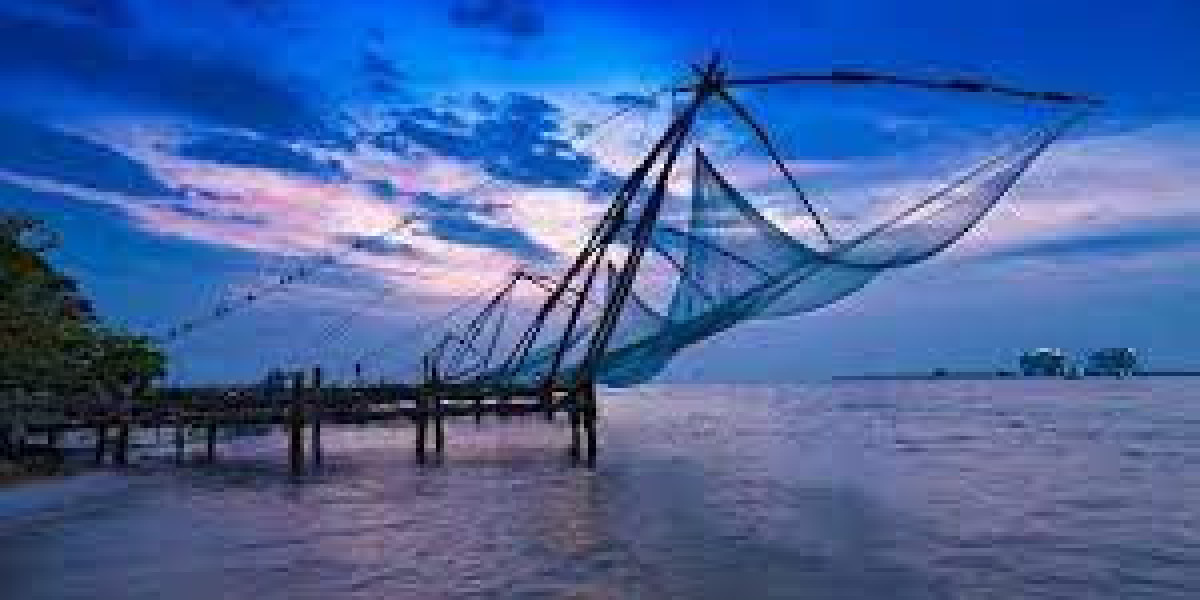 Exploring the Cultural Tapestry of Kochi: A Highlight of Kerala Tour Packages