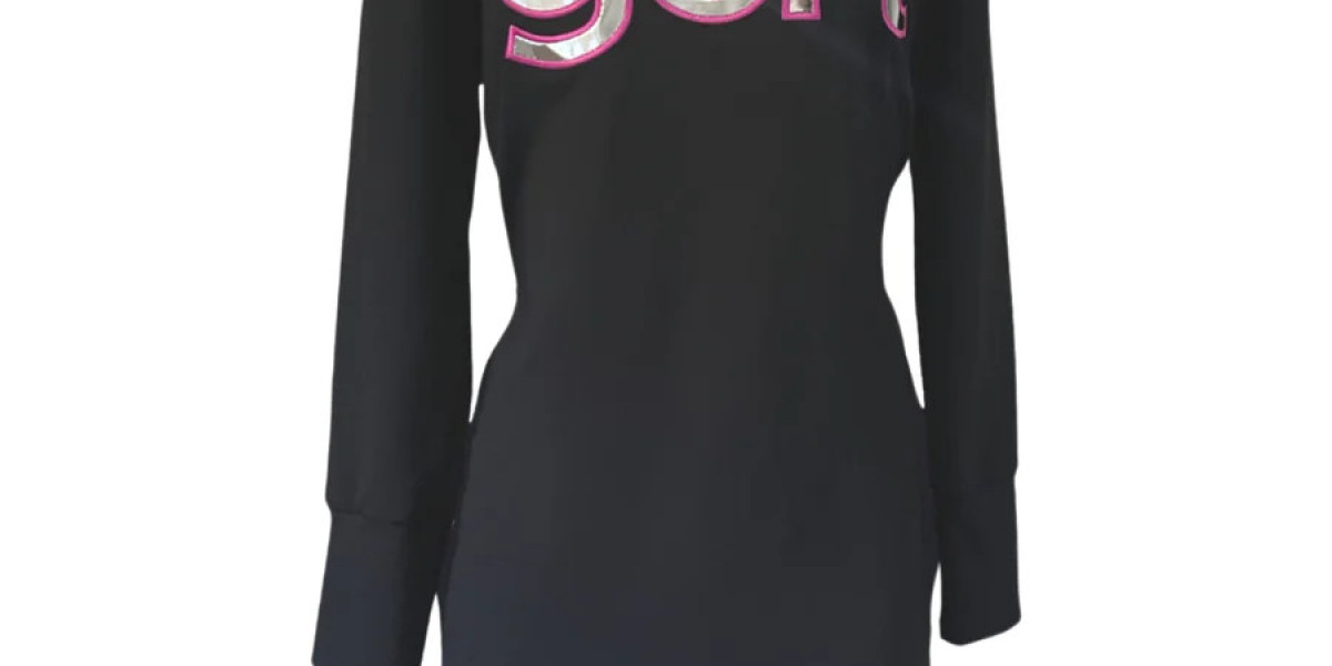 Melodic Elegance: Pink Gert Sweatshirt, Piano Pleat