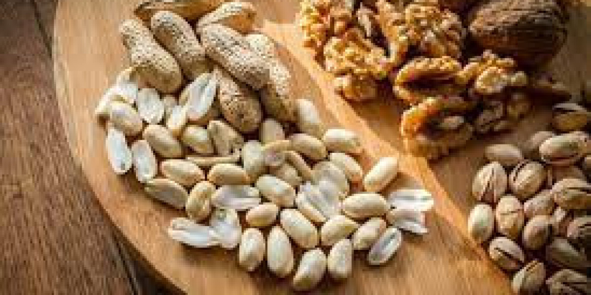 There are many Health Benefits Associated with Nuts