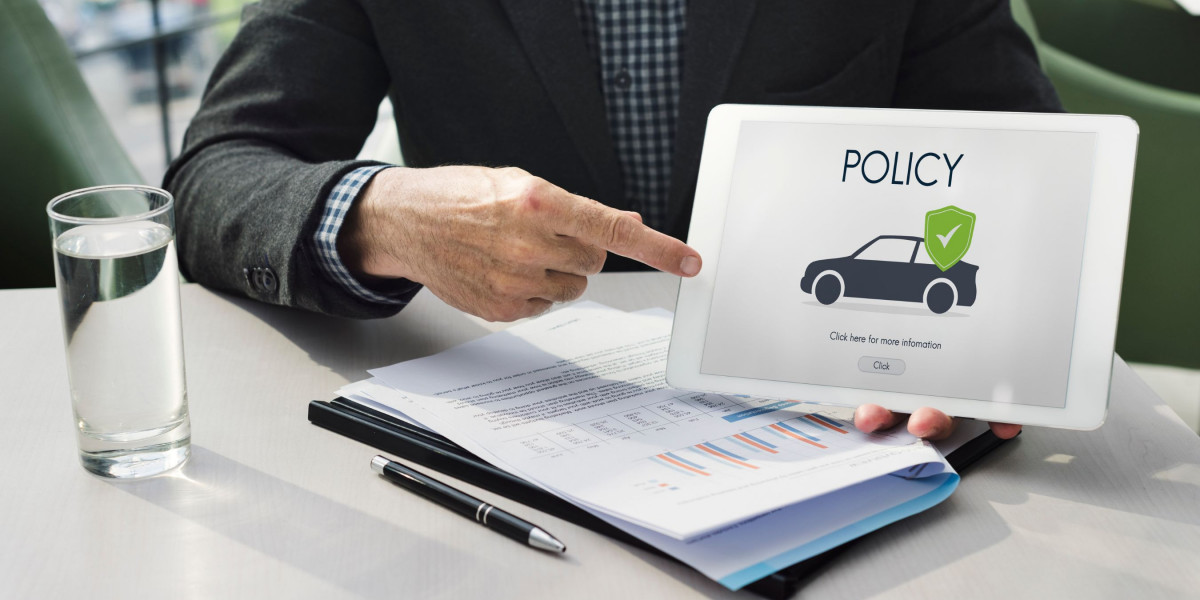 The Ultimate Checklist for Buying Car Insurance in UAE
