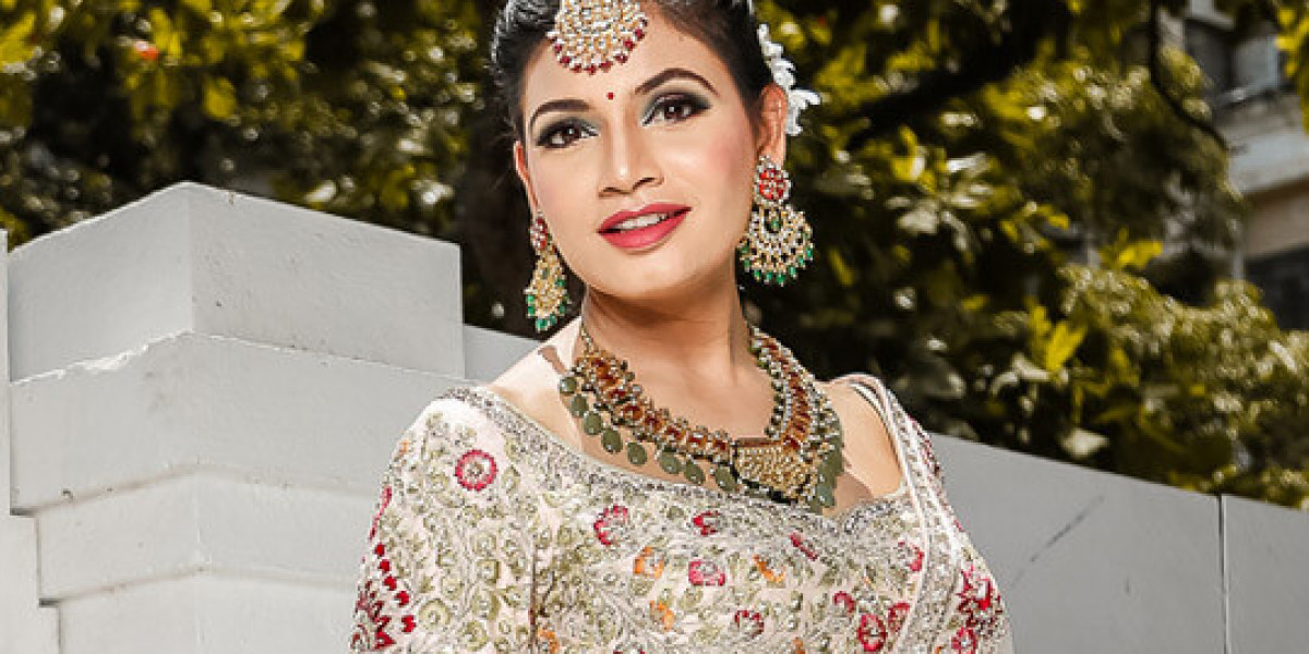 Glowing Radiance: Bridal Makeup Masterclass  BrideMeUp Mumbai