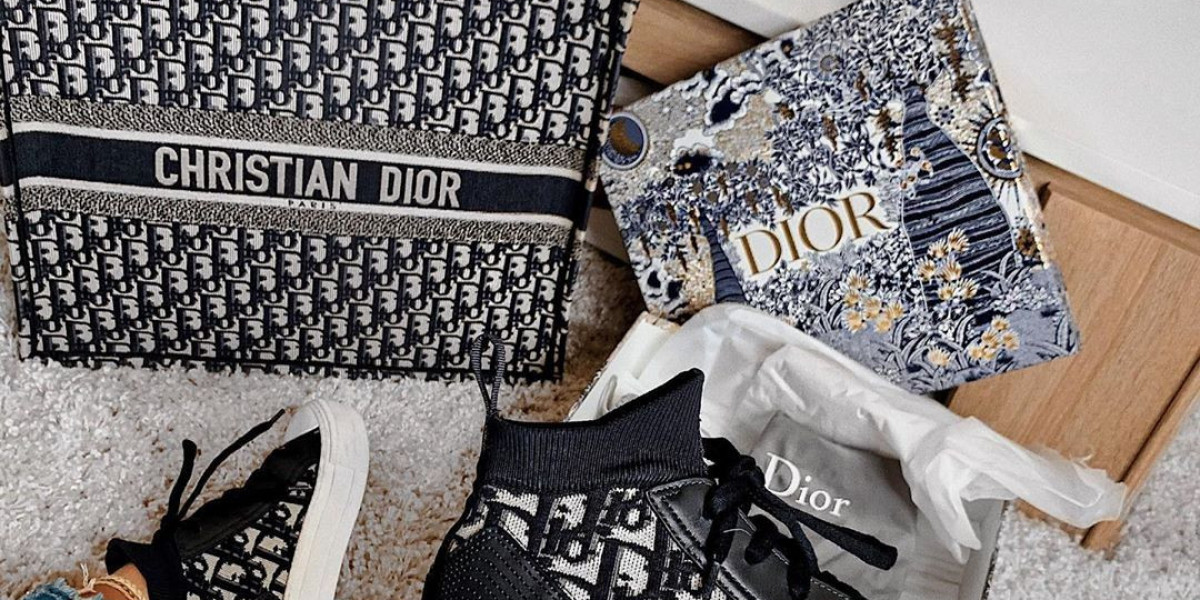 do rich colors Dior Sneakers Sale like royal blue