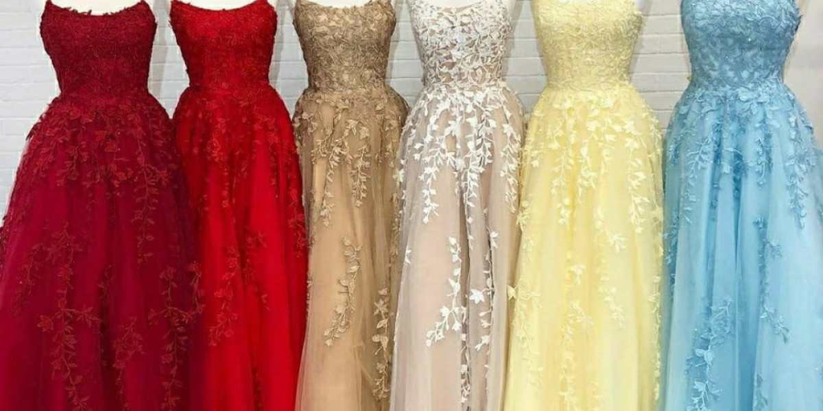 HOW SAFE IS IT TO BUY A PROM DRESS ONLINE?