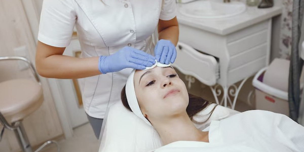 Reveal Your Radiance: Discover the Best Extraction Facials in Singapore