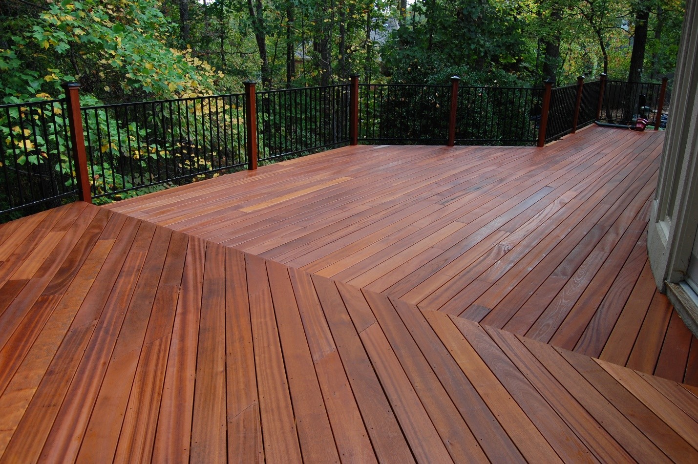 How to Maintain the Richness of Ipe Brazilian Hardwood Decking | Expert Tips | ABS Wood