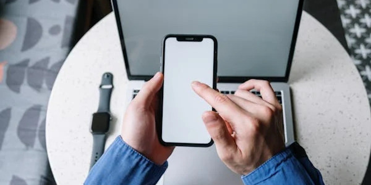Seamlessly Pair Your iPhone with Your Windows PC – Visit aka.ms/startlinking