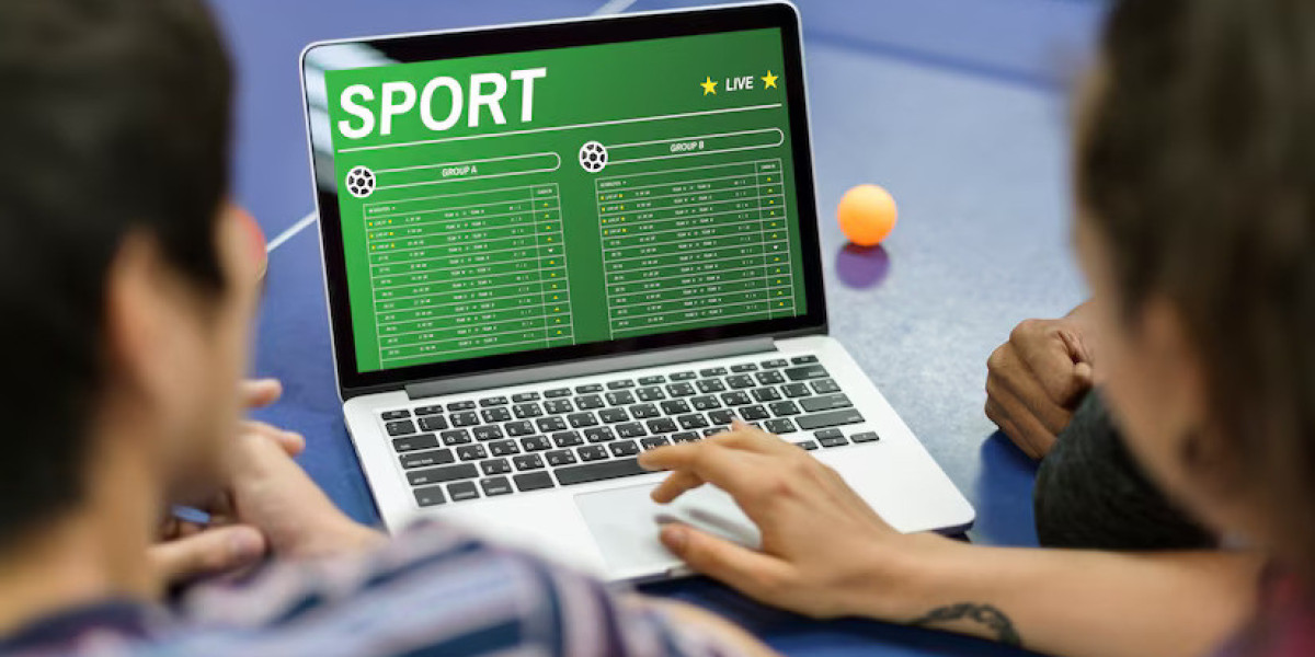 Custom Sports Betting Platforms vs. API-First Solutions: What’s Best for Your Business?