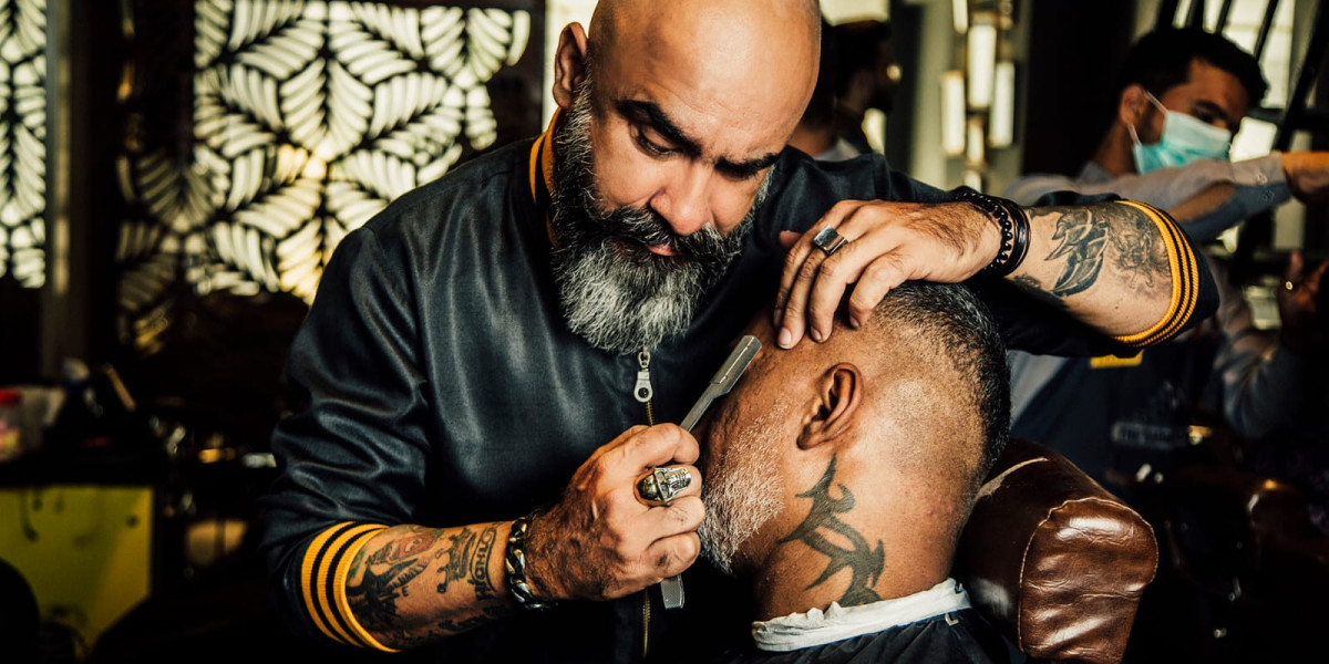 Men’s Salon vs. Barber Shop: What’s the Difference?