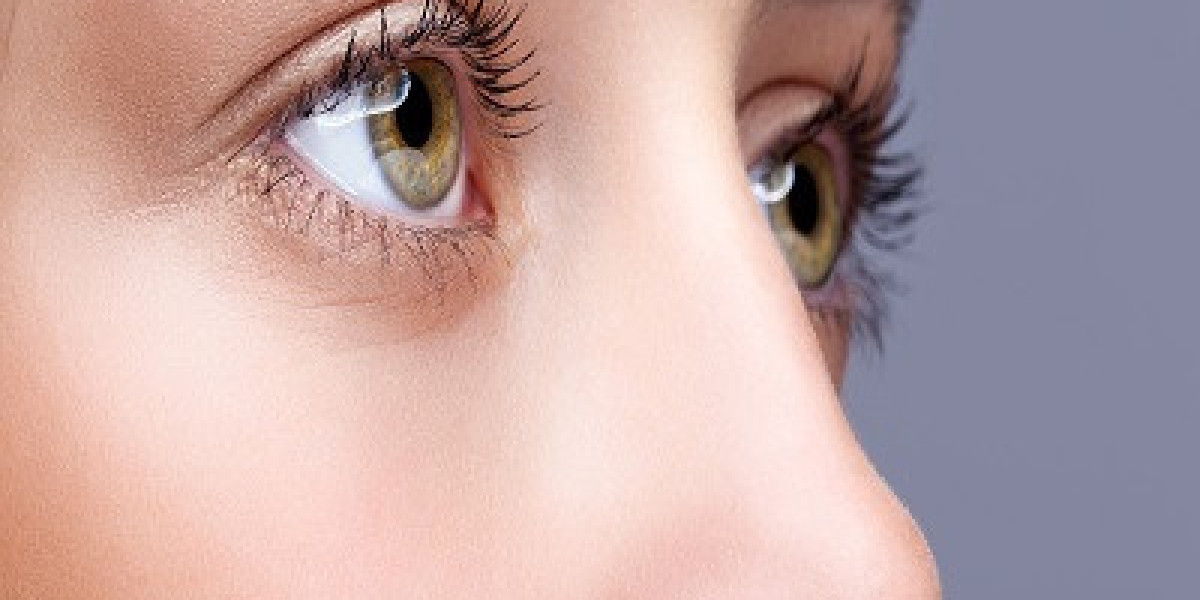 Can rhinoplasty change my entire facial appearance?