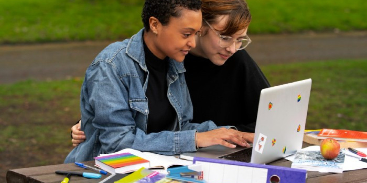 Smarter Study Sessions: Why Students Love TutorBin’s Ask AI Chat