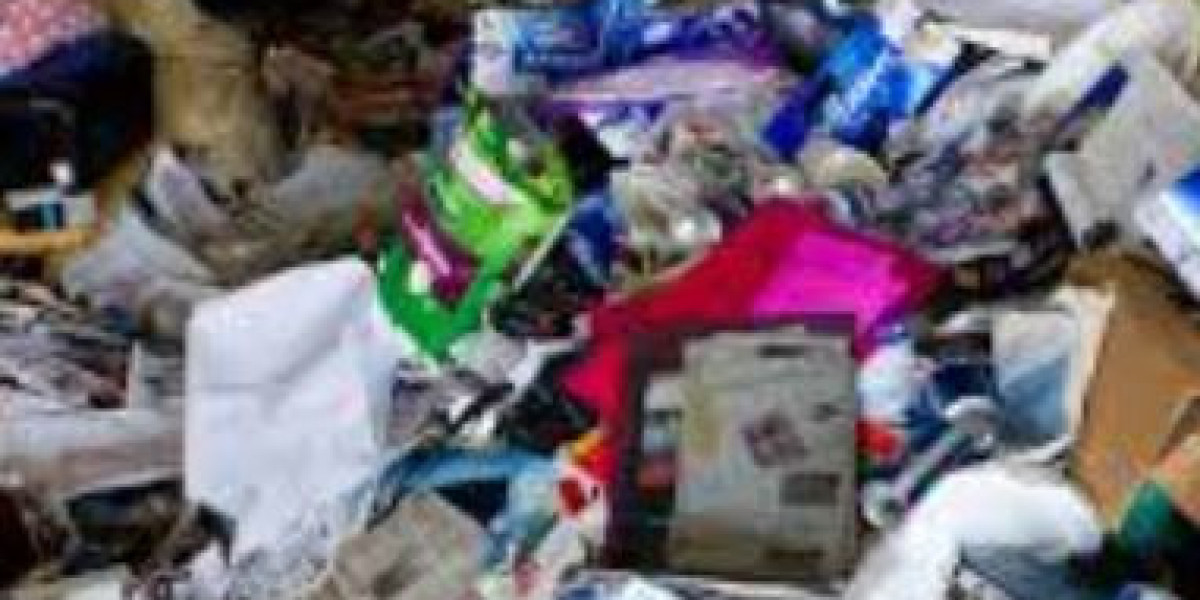 Biohazard Cleaners: Professional Drug Den Paraphernalia Cleaning and Removal Services