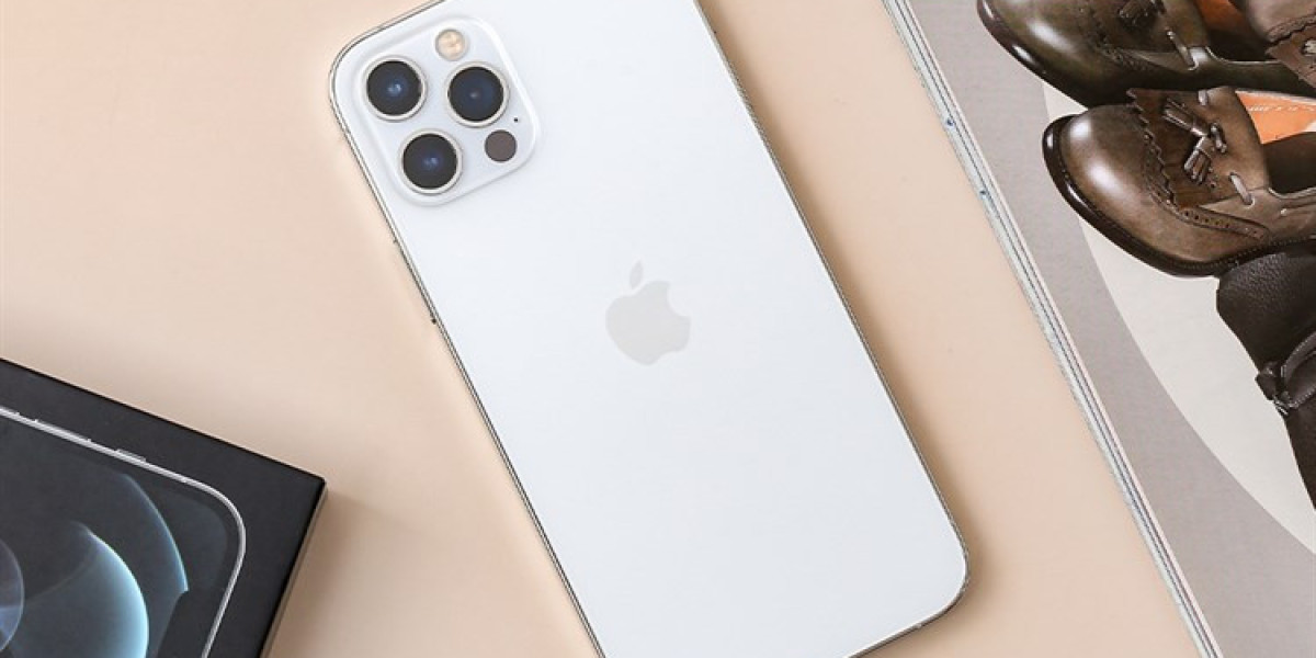 iPhone 12 Pro cũ ngoại hình như mới: Lựa chọn đáng giá năm 2024