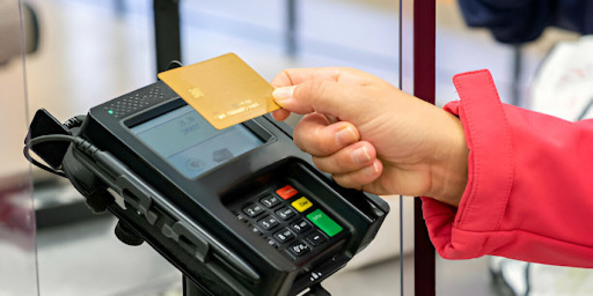 Choosing the Right Credit Card Payment Terminal for Your Business: A Comprehensive Guide