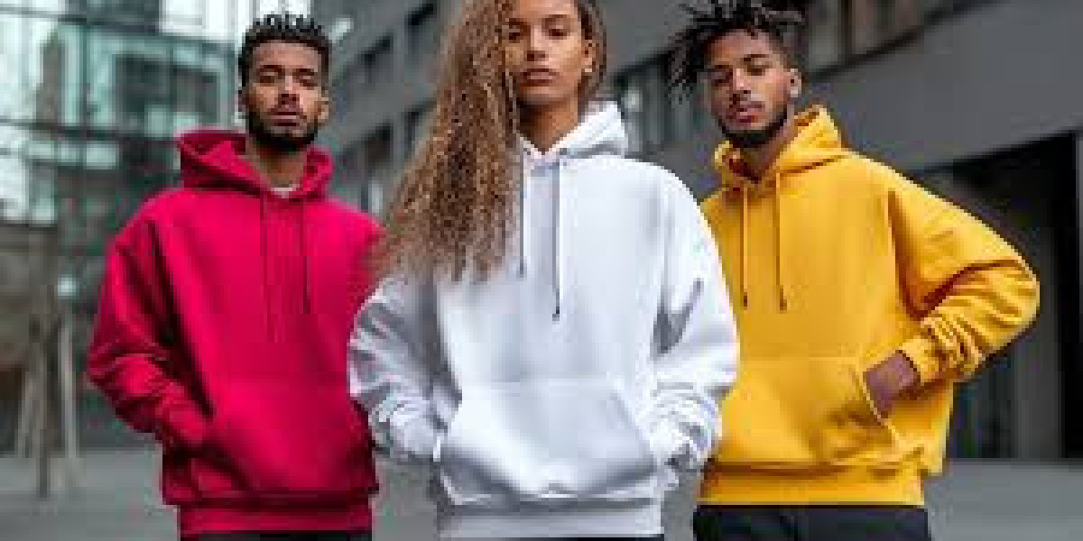 Revolutionizing Streetwear: The Rise of NOFS and the Iconic Nofs Jogginganzug