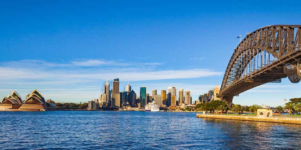 Floating Feasts -  Why Sydney's Lunch Cruises Just Hit Different
