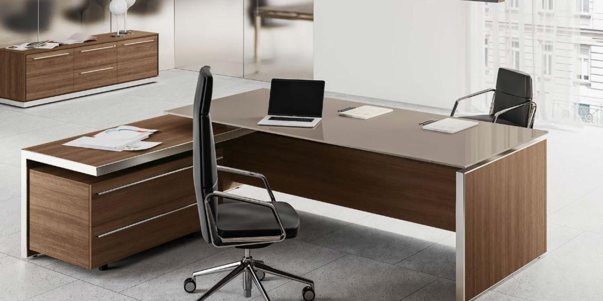 The Importance of Choosing the Right Executive Desk for Productivity and Prestige