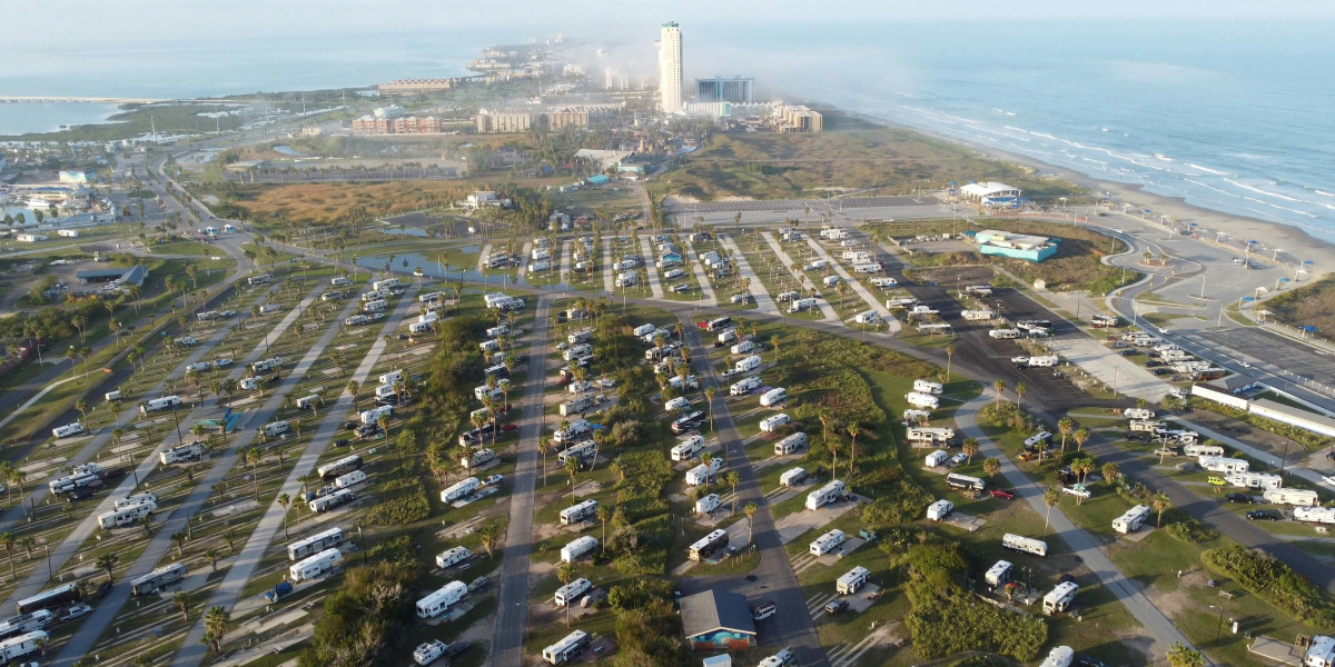 Baylor Shores Living: A Serene Waterfront Community