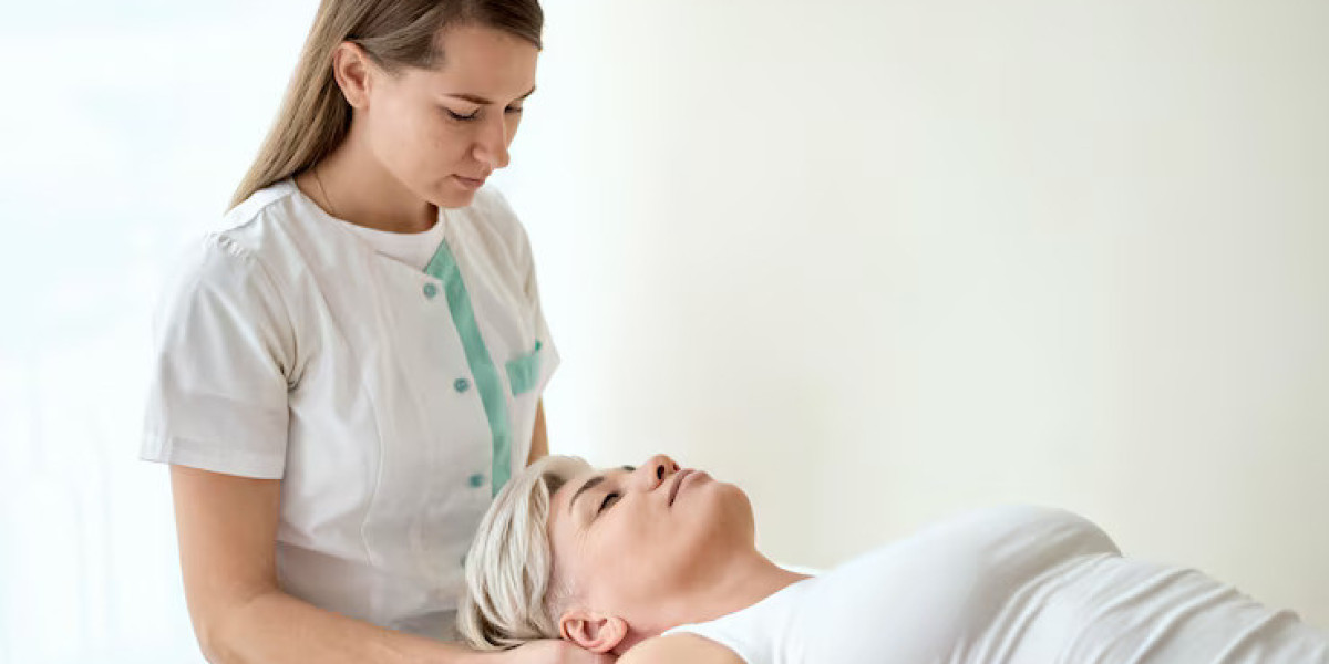 Top Reasons Why TCM Prenatal Massage Is a Must in Singapore