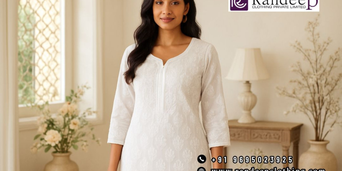 Chikankari Kurta for Women: Timeless Elegance in Everyday Fashion