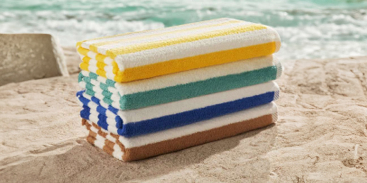 Order the Best Pool Towel Online – Fast Delivery by Trueweave!