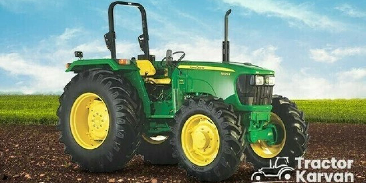 Explore John Deere 5075 E 4WD Trem III Tractor Price and Feature.