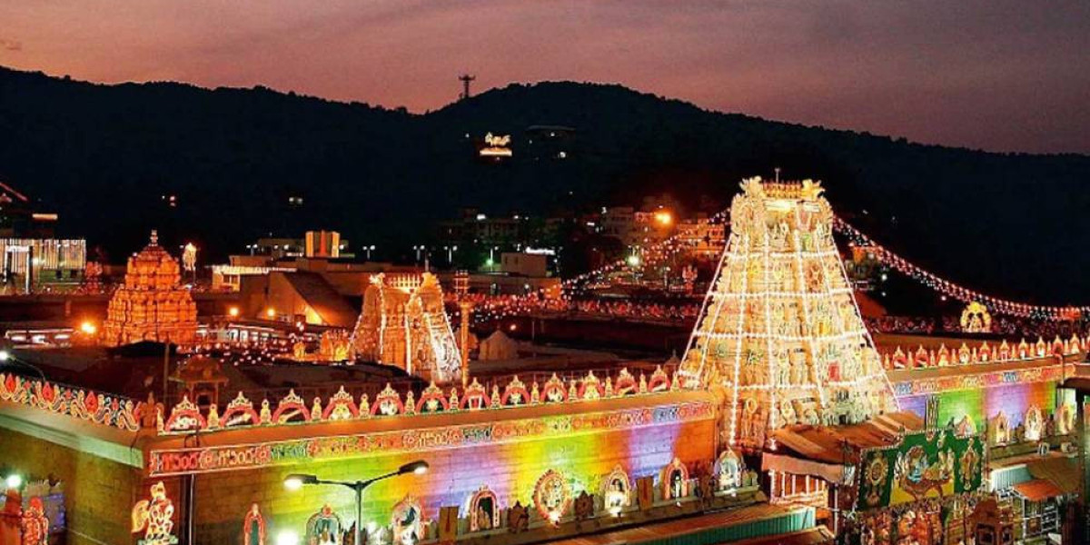 Tirupati Balaji Yatra 2025: Routes, Darshan Types & Booking Tips