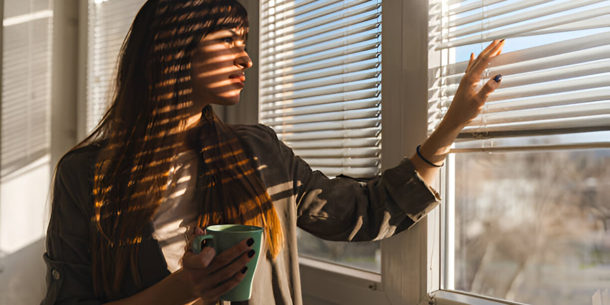 Blinds Dorset: The Ultimate Window Treatment Solution for Your Space