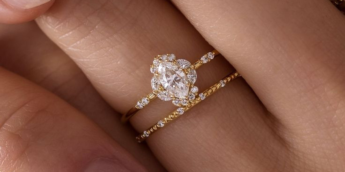 Solitaire Rings That Never Go Out of Fashion