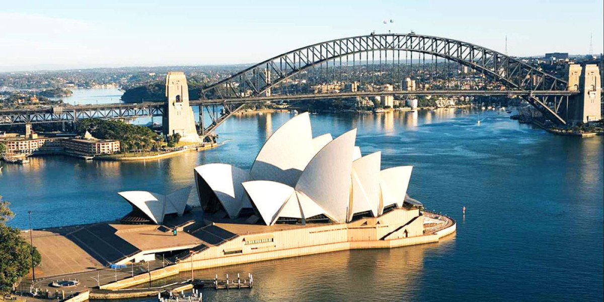Harbour Hues & Winter Views: Why a Sydney Lunch Cruise Shines in the Chill