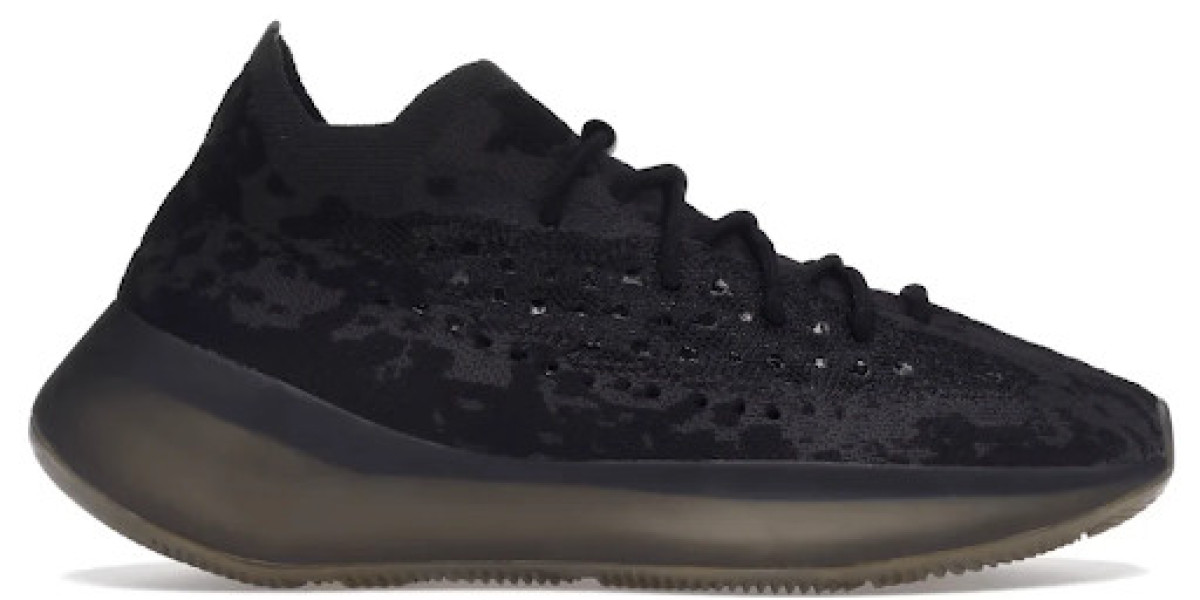 How to Style Yeezy Boost 380 Sneakers for a Trendy Streetwear Look