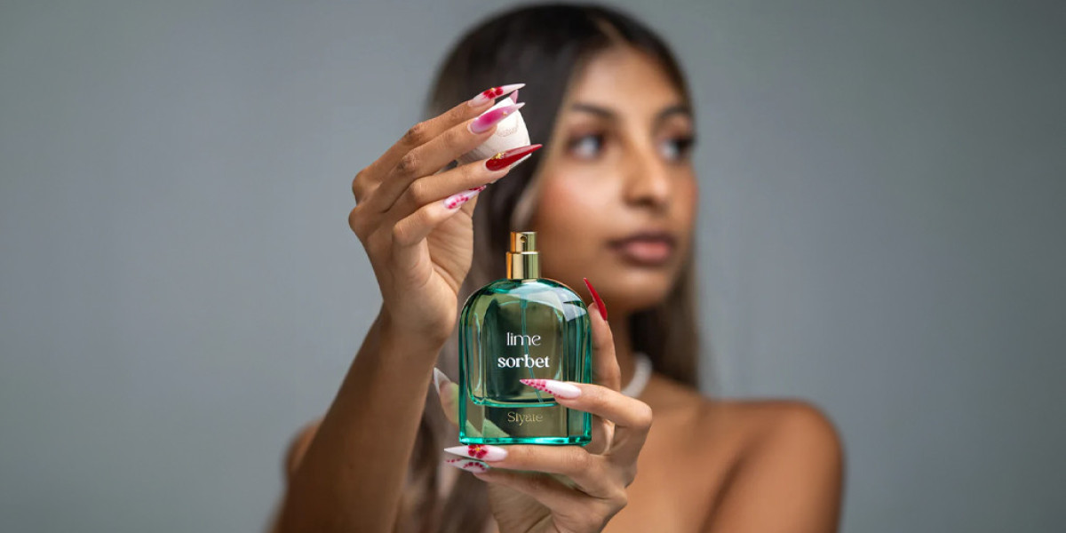 Skincare Gift Box in Dubai: The Perfect Blend of Luxury & Care