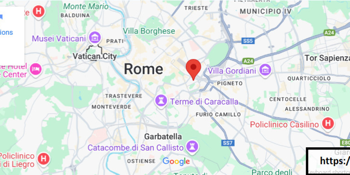 Traditional Roman Cuisine Restaurant in Rome, Italy