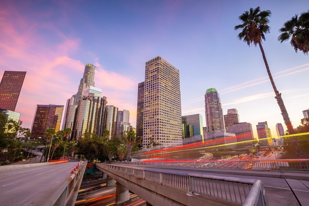 Labor Day Flight Deals 2025 | Last-Minute Getaways - AvigoFly