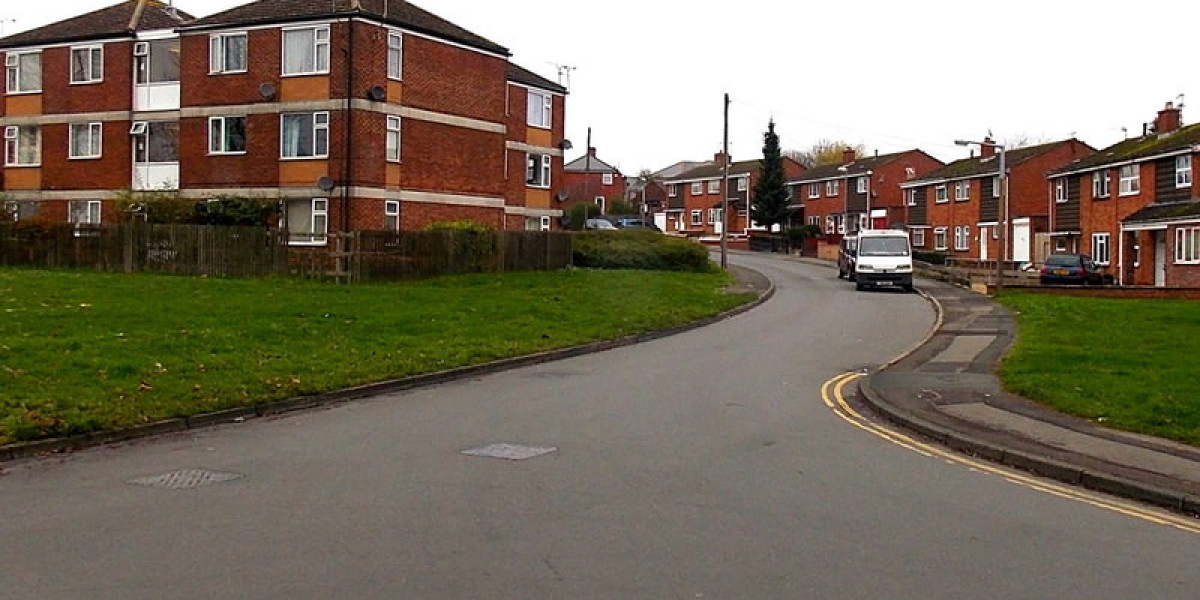 A Builder’s Guide to Reliable Groundworks Services in Swindon