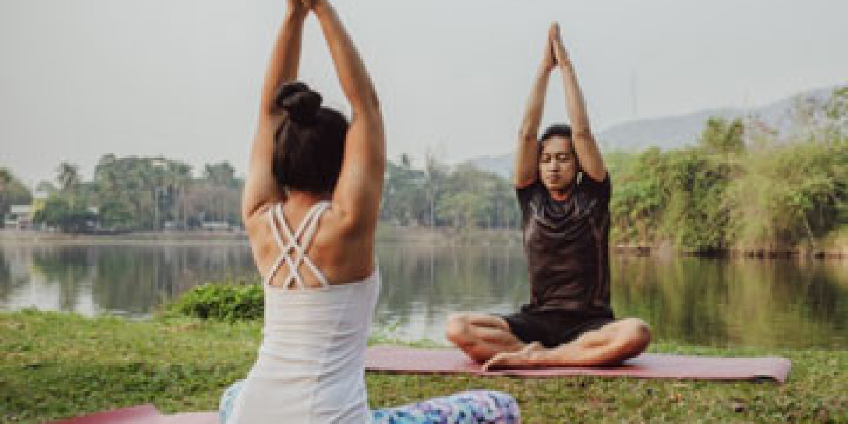 200 Hour Yoga Teacher Training: Everything You Need to Know