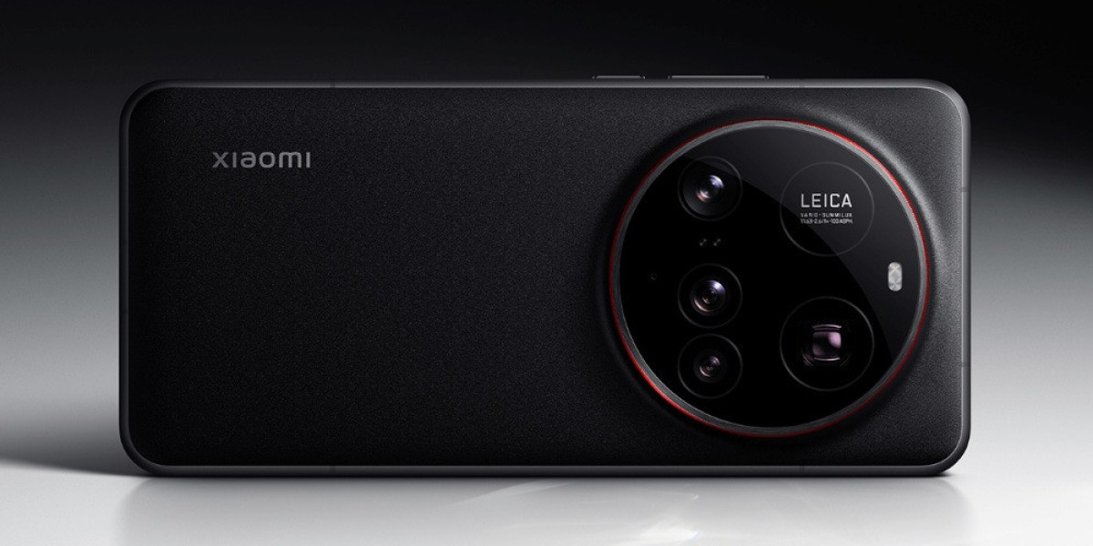 Sinh năm 2009 mua Xiaomi 15 Ultra màu gì? Lựa chọn màu sắc hợp phong thủy
