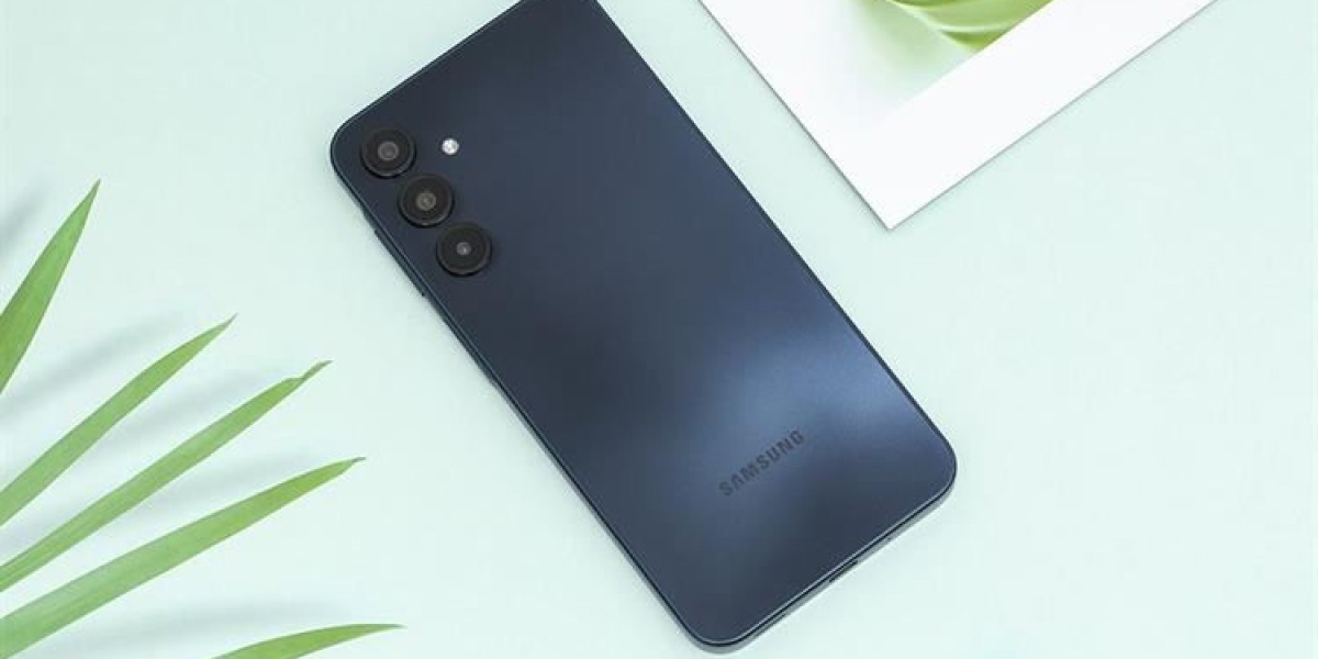 Màu sắc Samsung A16 nào mang lại may mắn, tài lộc cho người mệnh Thủy?