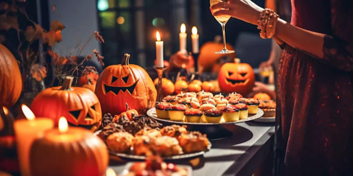 Why Catering For Halloween Requires Themed Food Presentation