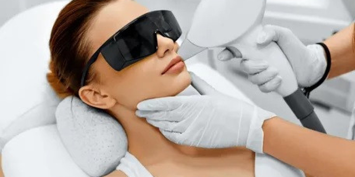 Electrolysis vs. IPL Treatments in Islamabad