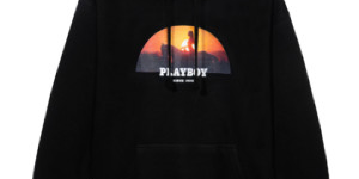 Comfortable Hoodies: Streetstyle Fashion Icon