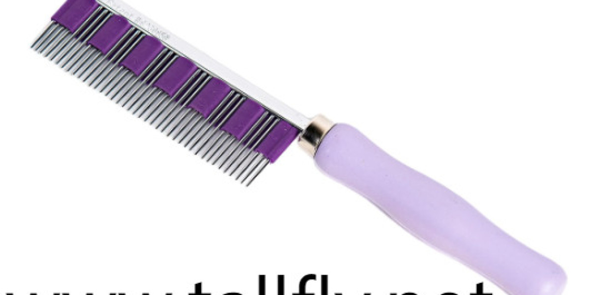 Bring Calm To Cat Care With Thoughtful Grooming Comb Techniques