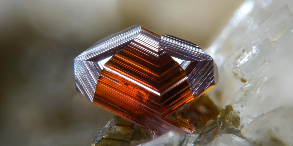 Rutile Applications in Titanium Dioxide Pigments and Beyond