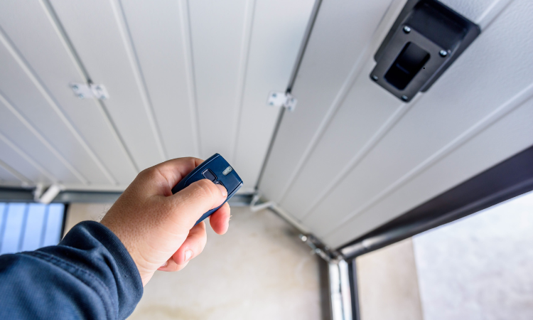 Top 10 Common Garage Door Problems in Queens & How to Fix Them – Long Island NY Garage Door Repair