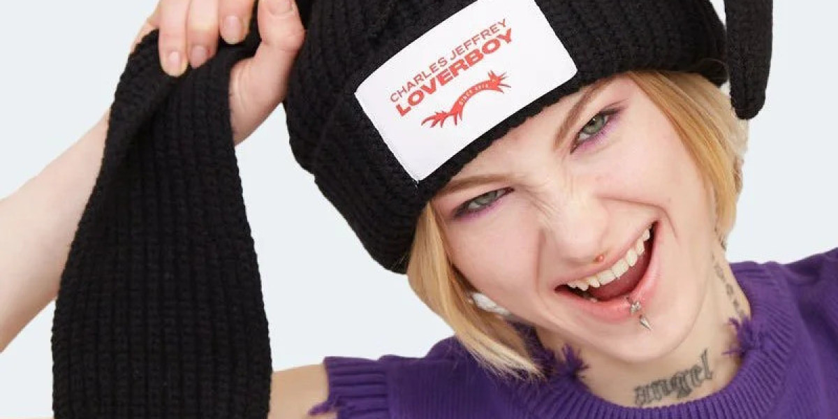Loverboy Hat – The Ultimate Expression of Bold, Youthful Rebellion