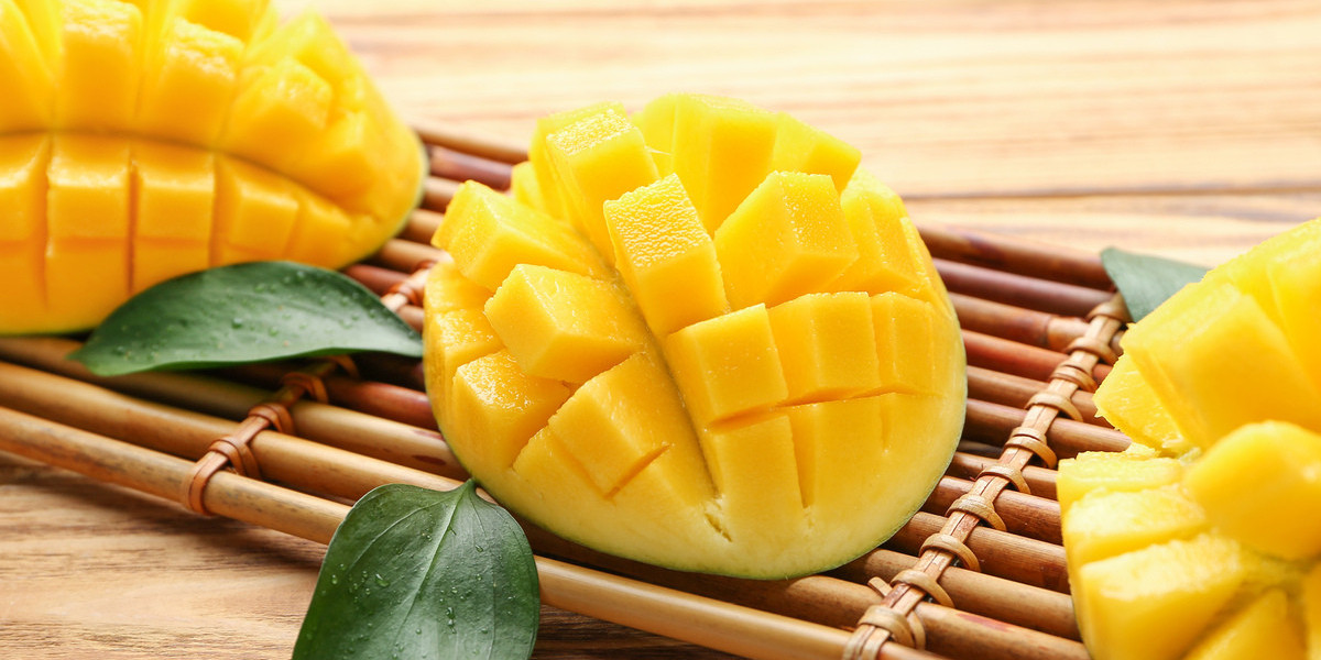 How to Pick the Perfect Mango: Tips for Selecting Ripe Mangoes