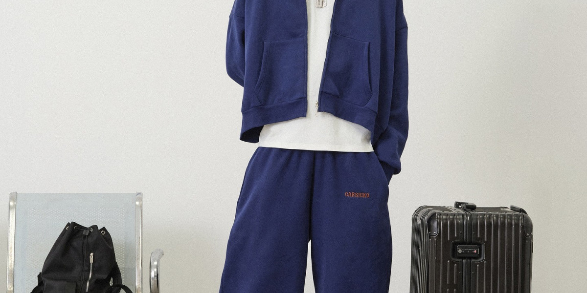 Carsicko Tracksuit bold zips and trim details